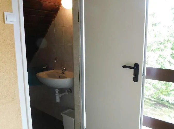 בית נופש Cs&m Vendeghaz *